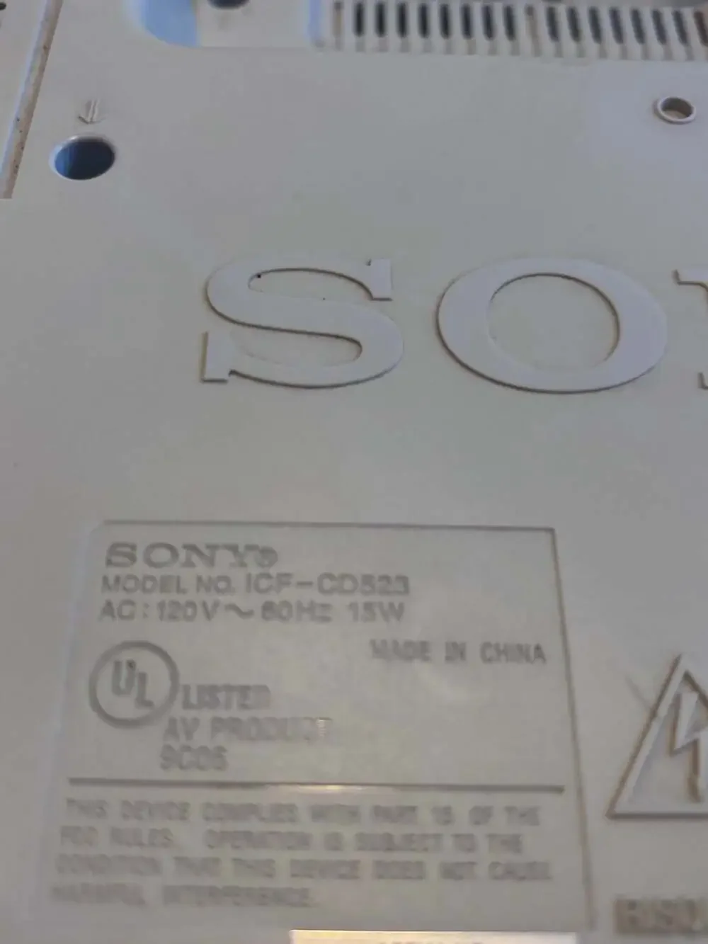Sony yellowing staining